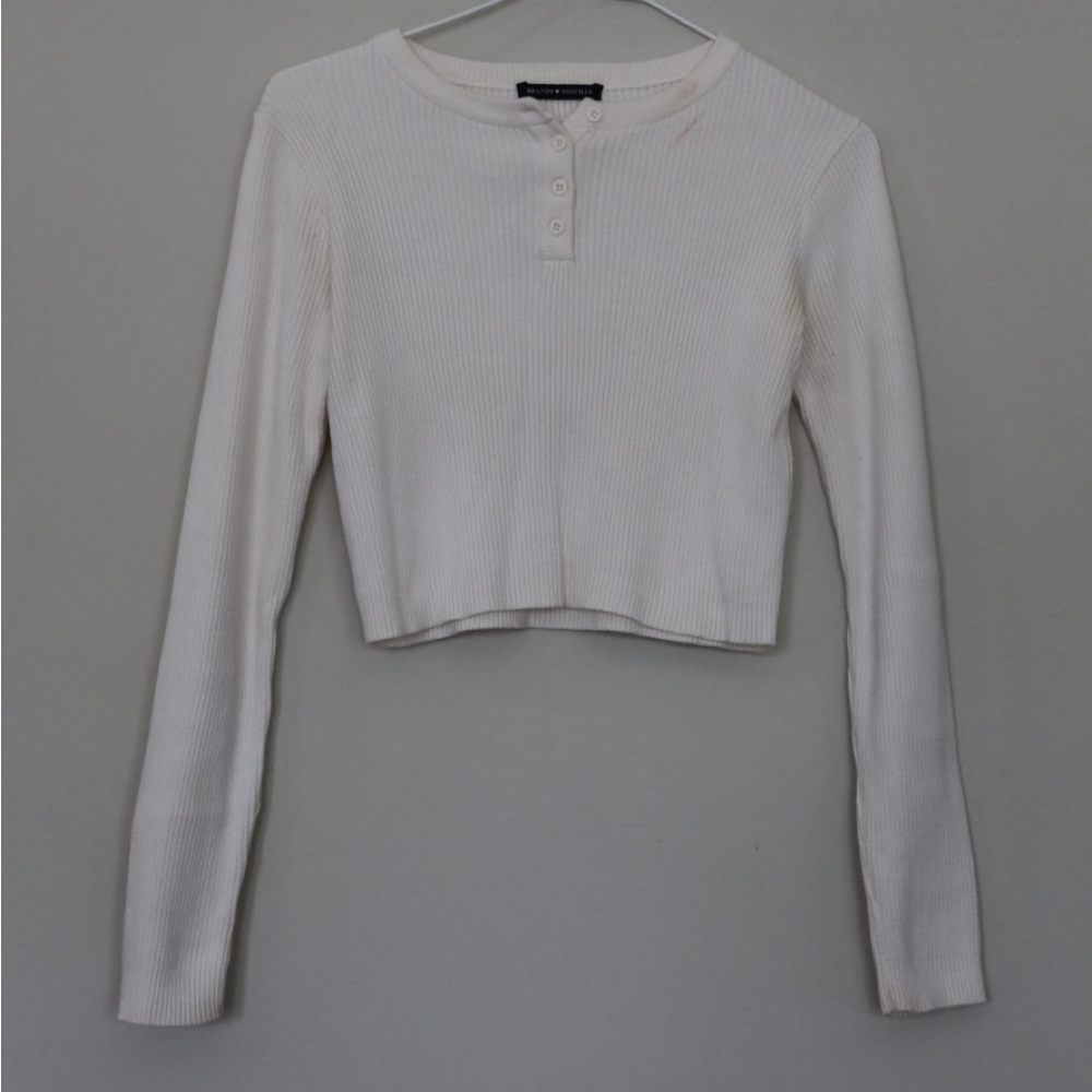 Brandy Melville - long sleeve cropped sweater